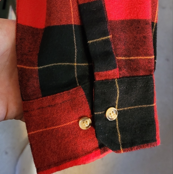 Vintage Red and Black Flannel Button-Up Shirt - Picture 7 of 9